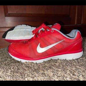 Women's Nike Total Core TR